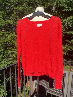 Anthropologie Numph Red Women's Lightweight Crewneck knit Sweater sz S